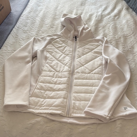 BNWT Women's White Quilted Jacket by FILA - Picture 2 of 9